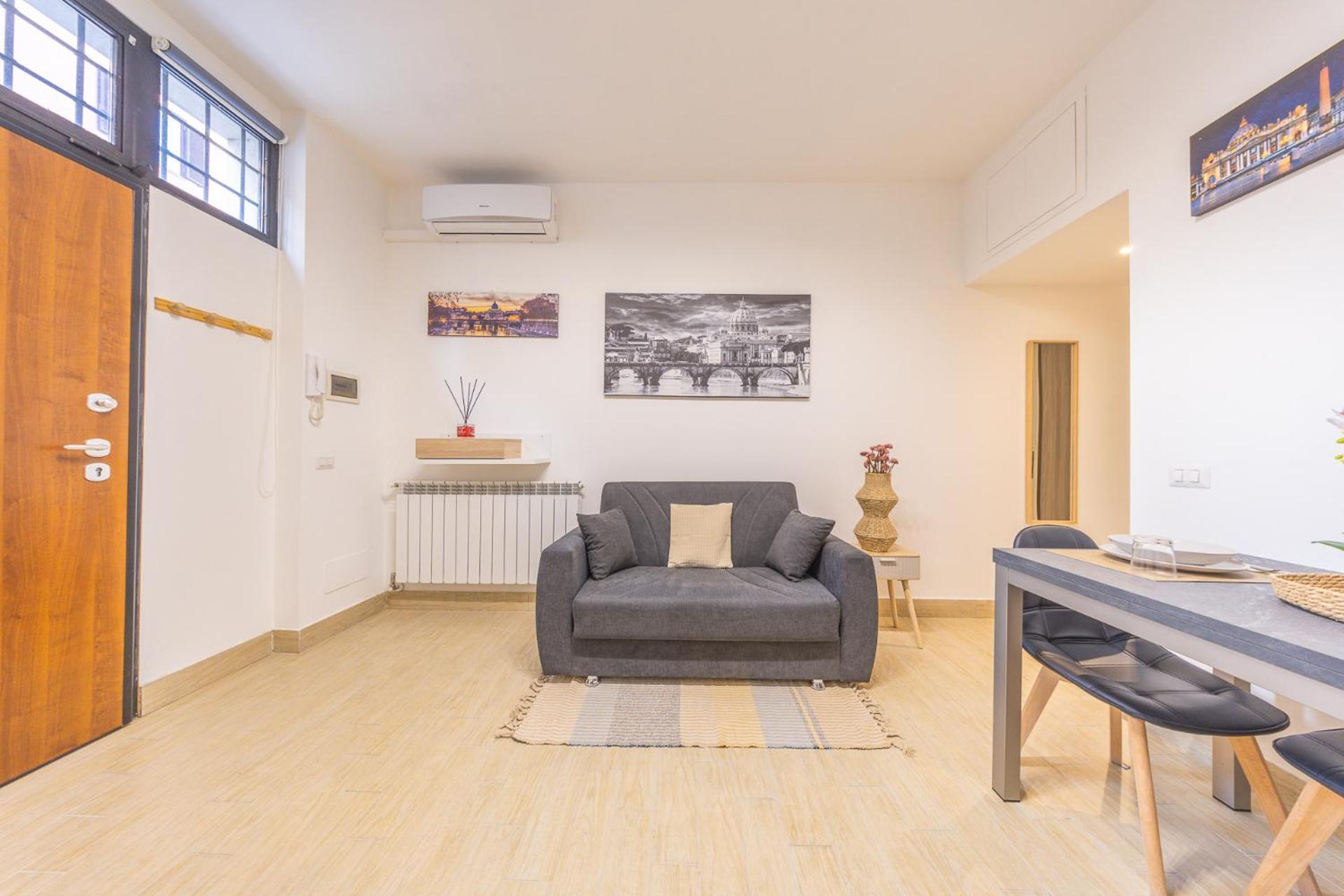 Apartamento Bilocale Indipendente Con Terrazzo Esclusivo A Due Passi Dalla Metro Di